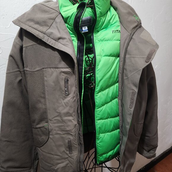 Columbia 3-1 down jacket - Picture 9 of 9